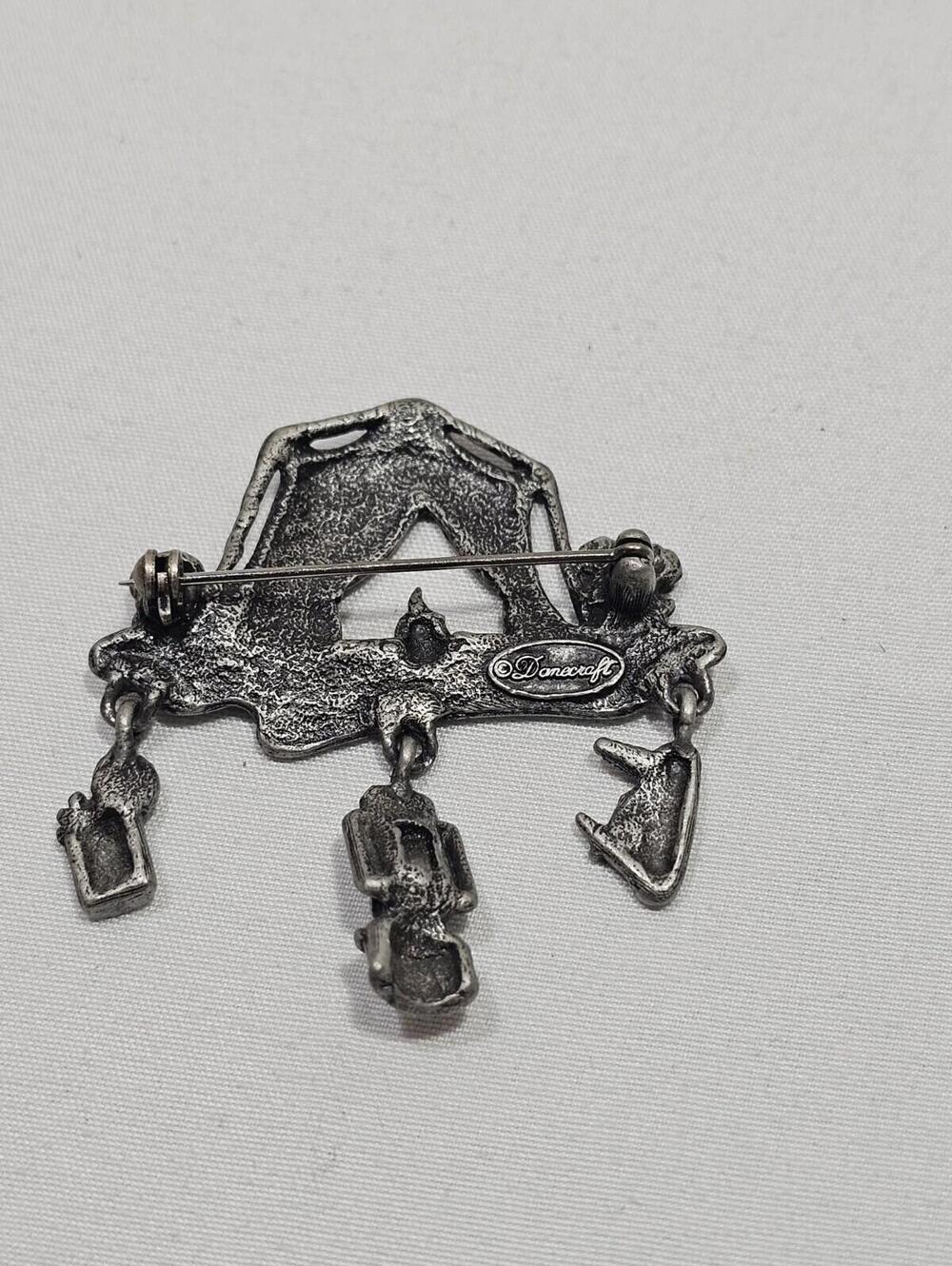 Vintage Brooch Danecraft Pewter Art Camping Site With Fire Pinback - Picture 3 of 4